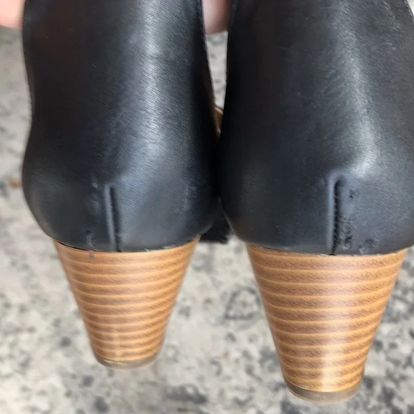 Comfort Brand Black Sandals Sz. 8W. Open toe, Closed heel, Ankle Strap, Wedge - Picture 7 of 8